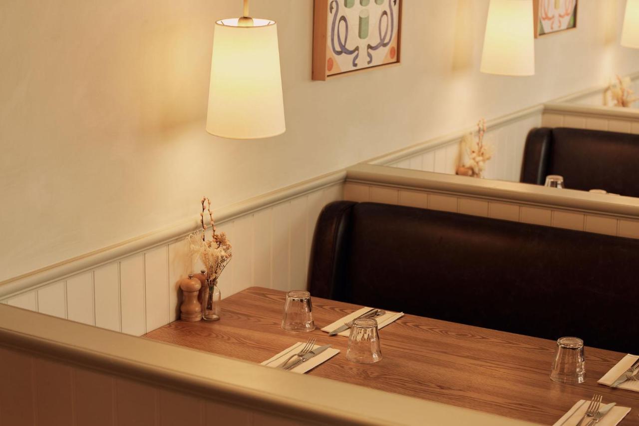 The Georgian, Haslemere, Surrey 外观 照片