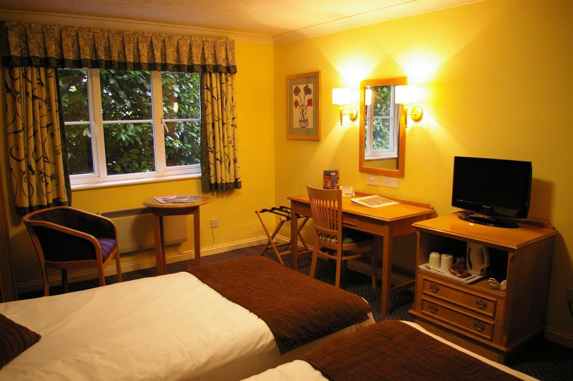 The Georgian, Haslemere, Surrey 外观 照片